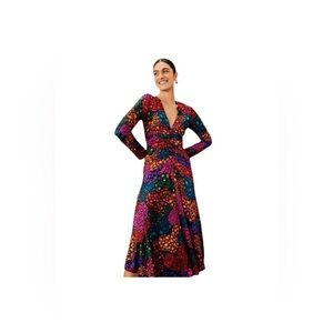 Farm Rio Rainbow Hearts Midi
Dress Size Medium